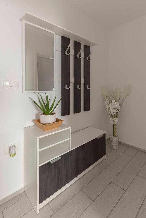 Apartments Era Izola Εξωτερικό φωτογραφία
