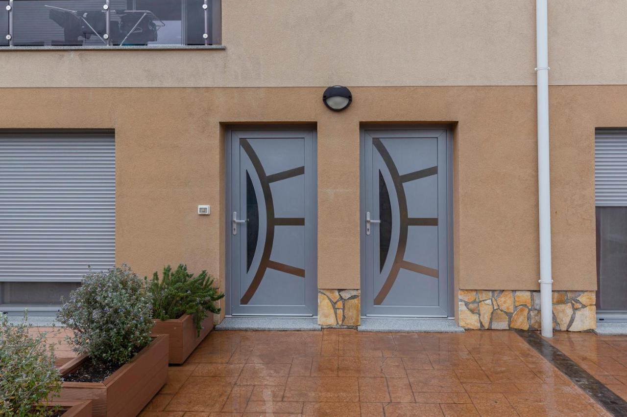 Apartments Era Izola Εξωτερικό φωτογραφία